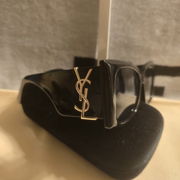 YSL Cat-Eye Women's Sunglasses - Picture 3 of 9